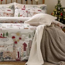 Furn Double Joy To All Printed Reversible Duvet Set - White - Wilko - thumbnail 4