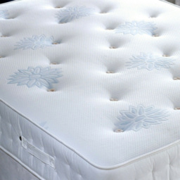 Anniversary Small Double Pocket Sprung Backcare Mattress - White - Bedmaster - Wilko - thumbnail 4