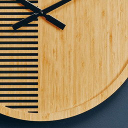 Premier Housewares Vitus Wooden Large Round Wall Clock 60cm - Size: 60 x 5 x 60cm - Brown - Wilko - thumbnail 7