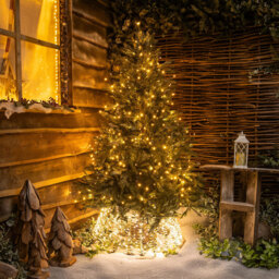 The Christmas Centre 600 Warm White LED Micro Lights Pre-Lit Gold Laser Tree Skirt 71cm - Size: 28 x 71 x 50cm - Wilko - thumbnail 5