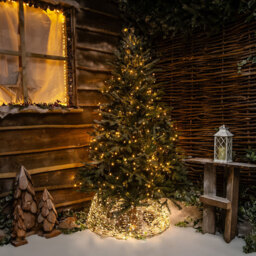 The Christmas Centre 600 Warm White LED Micro Lights Pre-Lit Gold Laser Tree Skirt 71cm - Size: 28 x 71 x 50cm - Wilko - thumbnail 6