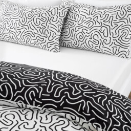 Berlin Doodle Duvet Set - White and Black/King - Wilko - thumbnail 4
