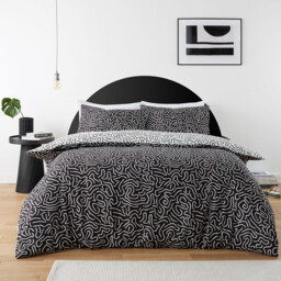 Berlin Doodle Duvet Set - White and Black/King - Wilko - thumbnail 3