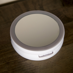 Lifemax Foldaway Vanity Mirror - Size: 16 x 16 x 5.2cm - White - Wilko - thumbnail 4