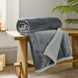 Deyongs Hazelwood Silver Throw 130 x 170cm - Wilko - thumbnail 3