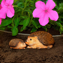 Marco Paul 2 Piece Hedgehog Garden Ornament - Size: 30 x 20 x 10cm - Brown - Wilko - thumbnail 3