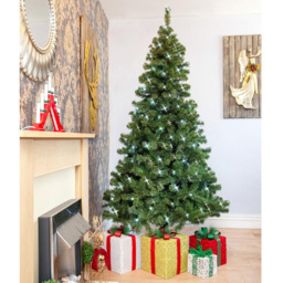 Shatchi Green Warm White LED Pre Lit Alaskan Pine Artificial Christmas Tree 4ft - Wilko - thumbnail 3