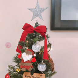 Living and Home Decorative Star Sequins Christmas Tree Topper with LED Light 20cm - Size: 20 x 20 x 10cm - Silver - Wilko - thumbnail 6