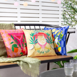 furn. Limoncello Blue Abstract Outdoor Reversible Cushion - Size: 43 x 43 x 10cm - Wilko - thumbnail 7
