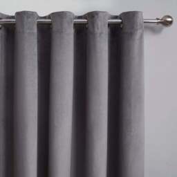 Divante Vermont Charcoal Velvet Blackout Curtains 168cm - Size: W 168 x D 137cm - Wilko - thumbnail 4