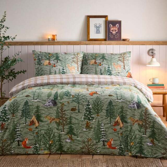 furn. Lodge Wood King Size Oak Green Cotton Duvet Set - Wilko - image 1