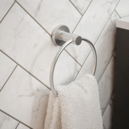 Rothley Brushed Silver Round Towel Ring 155mm - Size: 16.5 x 5.5 x 19cm - Wilko - thumbnail 3