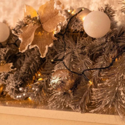 Marco Paul Silver Decorated Artificial LED Christmas Garland with Baubles 270cm - Size: 10 x 270 x 20cm - Wilko - thumbnail 6
