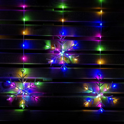 Samuel Alexander 320 Multicolour LED Snowflake Curtain Lights - Size: 120 x 120 x 5cm - Wilko - thumbnail 3