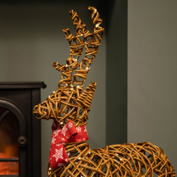Samuel Alexander Light Up Brown Reindeer Christmas Decoration - Size: 70 x 40 x 40cm - Wilko - thumbnail 4
