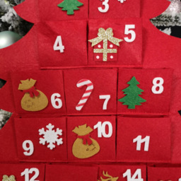 Samuel Alexander Red Christmas Tree Shape Advent Calendar - Size: 90 x 55 x 55cm - Wilko - thumbnail 7