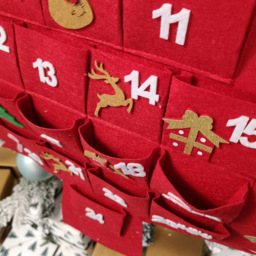 Samuel Alexander Red Christmas Tree Shape Advent Calendar - Size: 90 x 55 x 55cm - Wilko - thumbnail 4