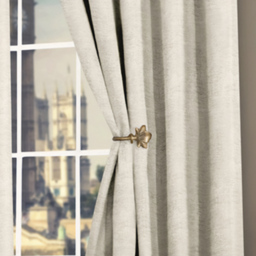 Intimates Plain Chenille Cream Tape Top Curtains 117 x 137cm - Size: W 117 x D 137cm - Wilko - thumbnail 4
