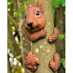 Marco Paul Squirrel Tree Hugger Garden Ornament - Size: 30 x 20 x 10cm - Brown - Wilko - thumbnail 3