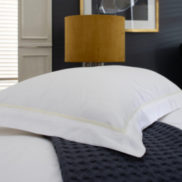 The Lyndon Company Hampstead Super King Size Cream Duvet Set - Wilko - thumbnail 3