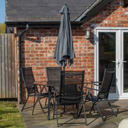 Samuel Alexander 4 Seater Garden Dining Table with Grey Havana Parasol and Base 2.7m - Black - Wilko - thumbnail 3