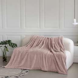Velosso Bellissima Blush Plush Throw 150 x 200cm - Size: 150 x 200 x 1cm - Wilko - thumbnail 3