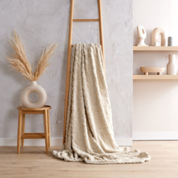 Bellissimo Cable Knit Natural Jacquard Fleece Throw 200 x 140cm - Cream - Wilko - thumbnail 3