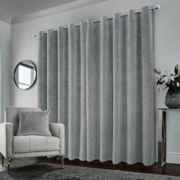 Enhanced Living Hampton Grey Velvet Blackout Thermal Eyelet Curtains 229 x 183cm - Wilko - thumbnail 4