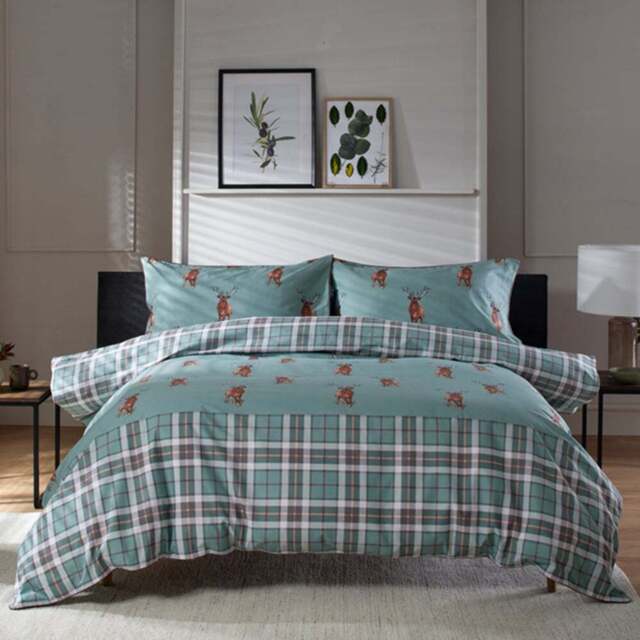 The Lyndon Company Highland Fell Double Green and Red Duvet Set - Wilko - image 1
