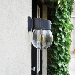 Luxform Nice LED Intelligent Solar Standby and PIR - Size: 17 x 16 x 24.7cm - Black - Wilko - thumbnail 3