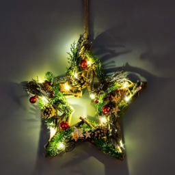 Shatchi LED Christmas Star Wreath with Red and Brown Twigs 1.15ft - Multi - Wilko - thumbnail 4