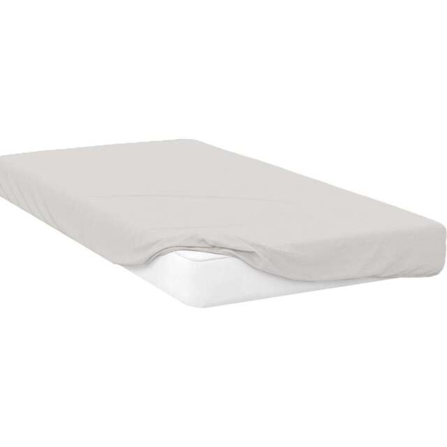 Opus Single White Polycotton Fitted Bed Sheet - Wilko - image 1