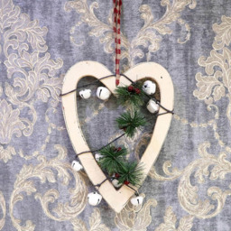 Shatchi Cream Heart Wooden Hanging Christmas Decoration 30cm - Size: 30 x 10 x 6cm - Green - Wilko - thumbnail 3