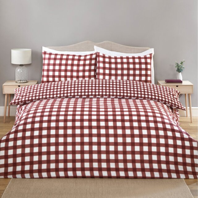 Catriona Gingham Duvet Set Burgundy Double - Wilko - image 1
