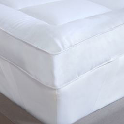 Serene Rapport Home Single Microfibre Super Soft Mattress Topper - White - Wilko - thumbnail 4