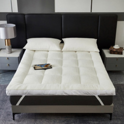 Ezysleep Double Sherpa All Season Mattress Topper - White - Wilko - thumbnail 3