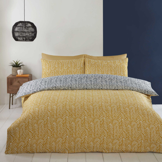 Rapport Home Helston King Size Ochre Duvet Set - Yellow - Wilko - image 1