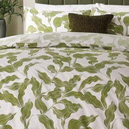 Hoem Super King Size Lauro Green Printed 144 Thread Count Reversible Duvet Set - Wilko - thumbnail 3