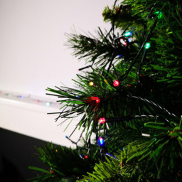 Samuel Alexander 400 LED Multicoloured Multi Function String Light 40m - Size: 4000 x 3cm - Premier Decorations Ltd - Wilko - thumbnail 3