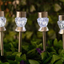 Garden Mile 4 Pack Crystal Solar LED Stake Light - Size: 34 x 20 x 20cm - Silver - Wilko - thumbnail 3