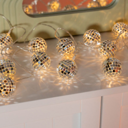 ValueLights 20 Mini LED Disco Ball String Light - Size: 5 x 280 x 5cm - Silver - Wilko - thumbnail 4