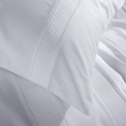 The Lyndon Company Marseilles Double 200 Thread Count Duvet Set - Blue - Wilko - thumbnail 3