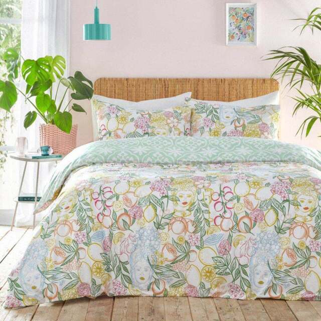 furn. Taormina Super King Size Multi Floral Duvet Cover Set - Wilko - image 1