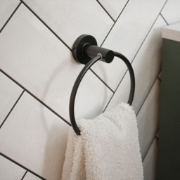 Rothley Matt Black Round Towel Ring 155mm - Size: 16.5 x 5.5 x 19cm - Wilko - thumbnail 3