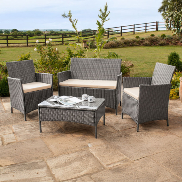 Comfy Living 4 Seater Light Grey Rattan Sofa Set - Wilko - image 1