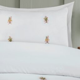 Yasmin Embroidered Duvet Set White Double - Wilko - thumbnail 3