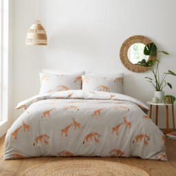 My Home Giraffe Duvet Cover and Pillowcase Set - Natural/King - Wilko - thumbnail 3
