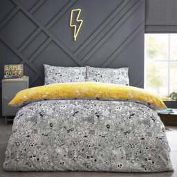 Style Lab Double Multicolour Doodles Duvet Cover Set - Yellow - Wilko