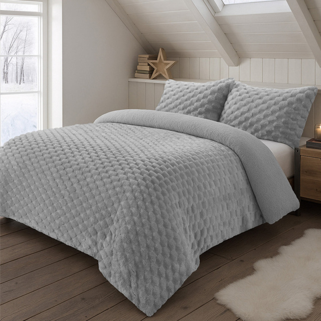 Velosso Single Silver Chunky Popcorn Duvet Set - Wilko - image 1