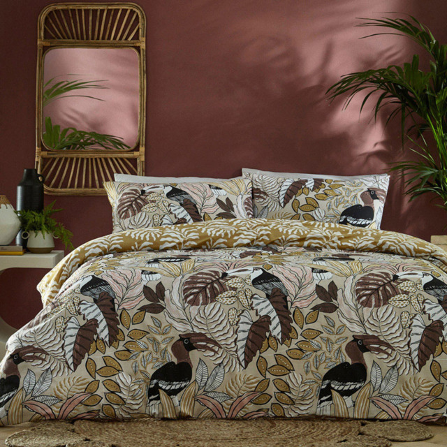 furn. Tocorica Double Cream Exotic Jungle Reversible Duvet Cover Set - Wilko - image 1